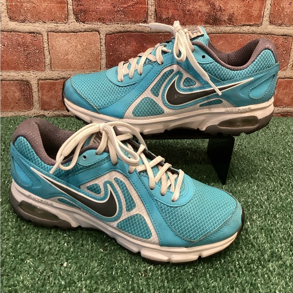 Nike Air Dictate 2 Womens Running Shoes sneakers size 7 - Picture 1 of 10